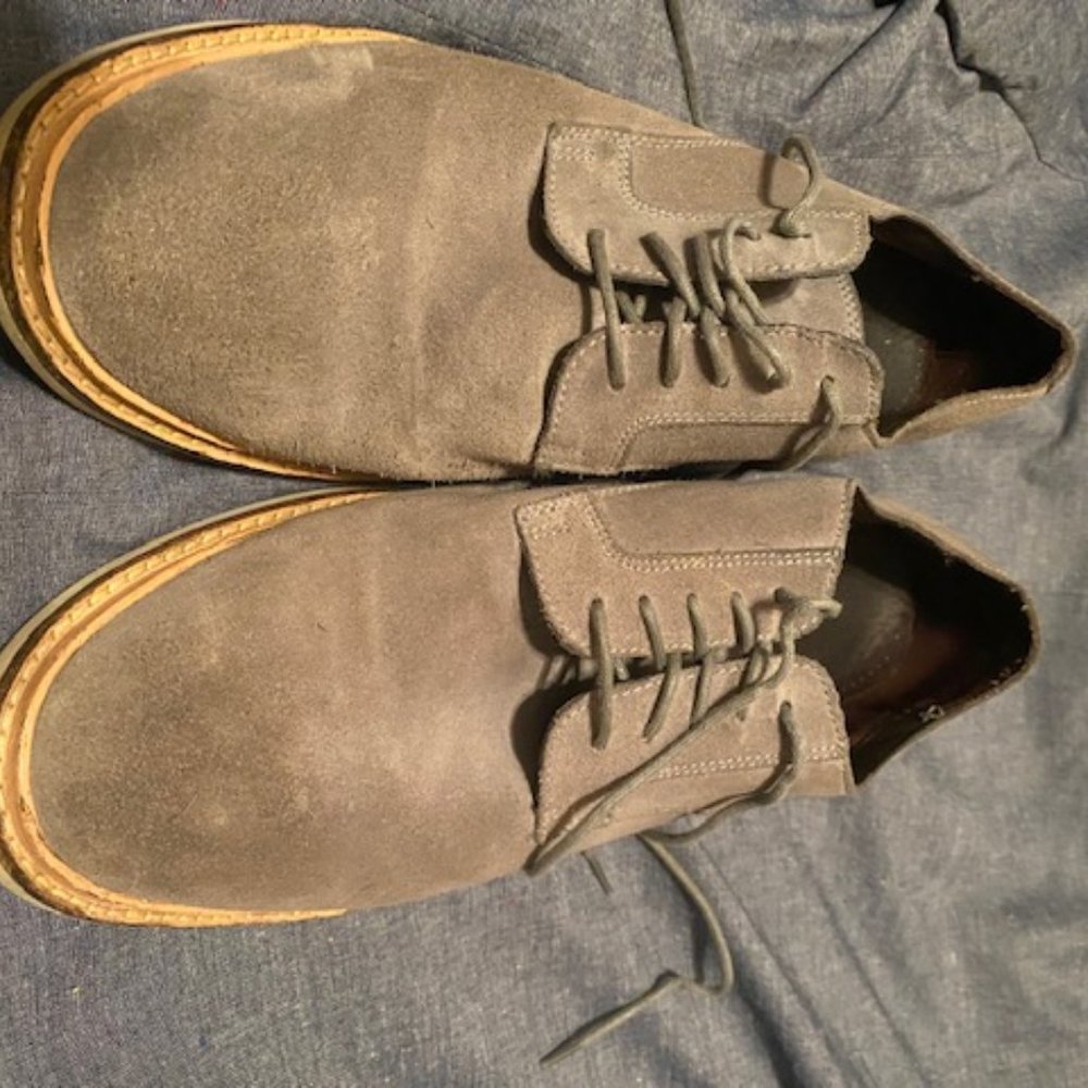 Cole HAan Grey Suede lace ups White rubber sole size 10.5